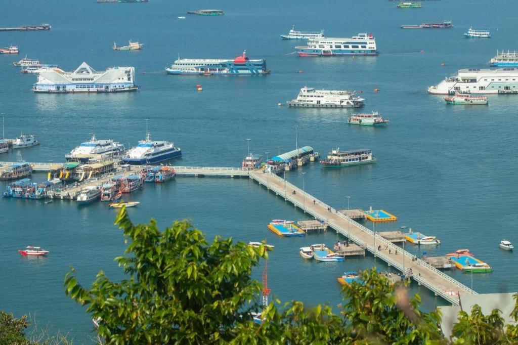 B2 South Pattaya Premier Hotel 外观 照片
