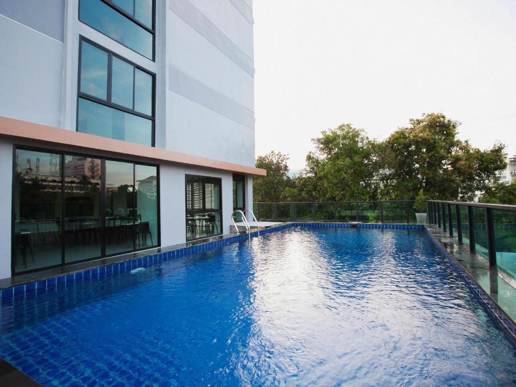 B2 South Pattaya Premier Hotel 外观 照片
